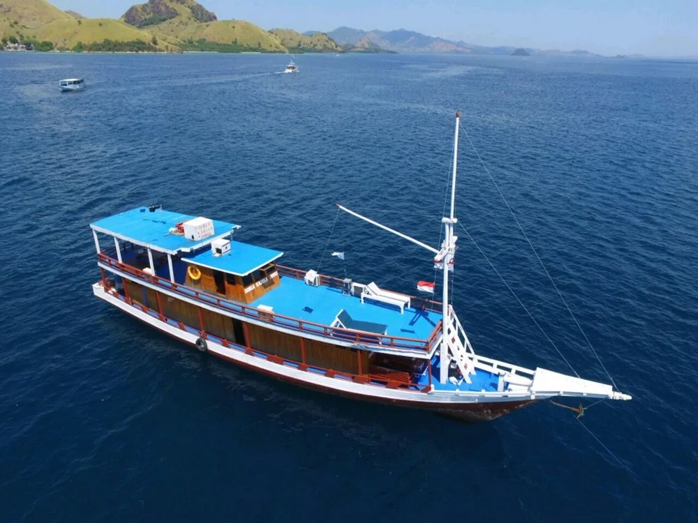 Dirga Kabila Boat - Luxury Phinisi Komodo Charter 2026
