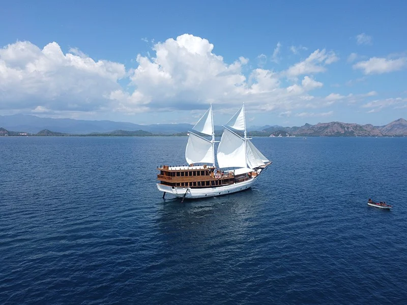 Panrita Liveaboard - Luxury Phinisi Komodo Charter 2026
